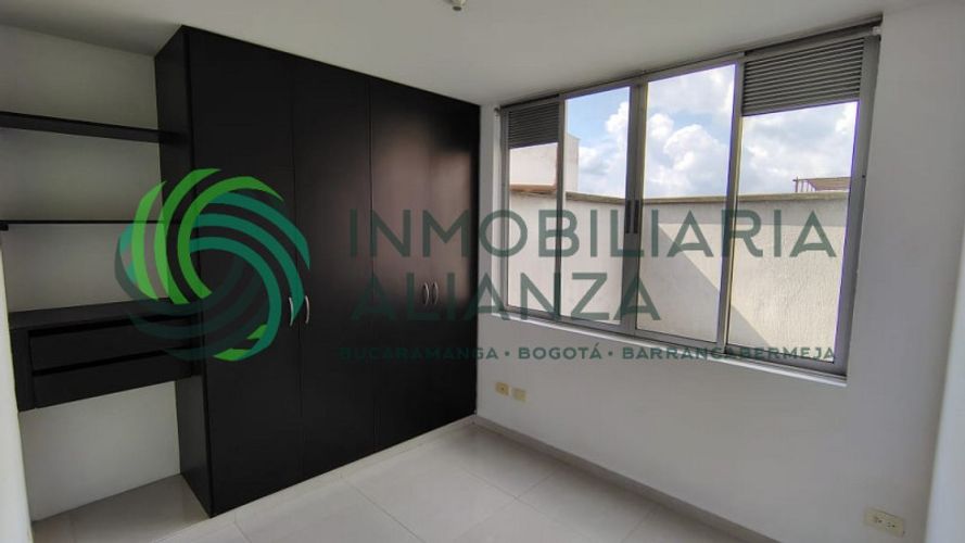 Apartaestudio en Arriendo en Comuneros, Bucaramanga - Miniatura 6