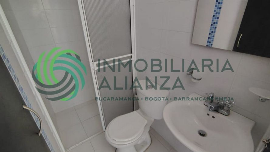Apartaestudio en Arriendo en Comuneros, Bucaramanga - Miniatura 7