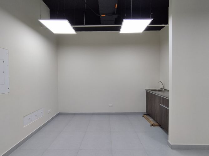 Oficina en Arriendo en El Poblado, Medellín - Miniatura 3