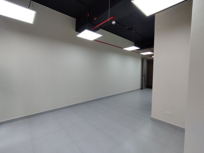 Oficina en Arriendo en El Poblado, Medellín - Miniatura 6
