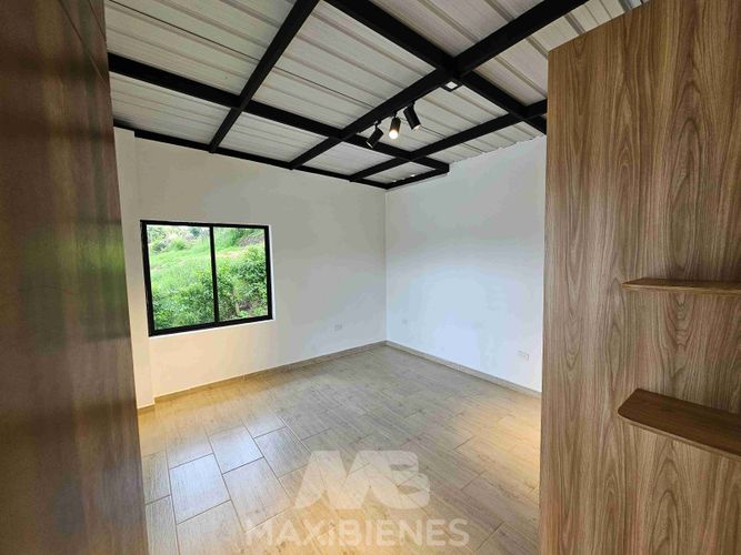 Finca en Arriendo en Portachuelo, Copacabana - Miniatura 8