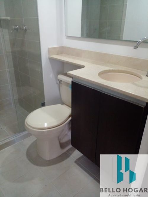 Apartamento en Arriendo en Loma de los bernal, Medellín - Miniatura 18
