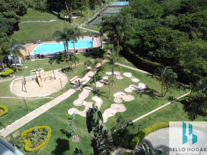 Apartamento en Arriendo en Loma de los bernal, Medellín - Miniatura 19