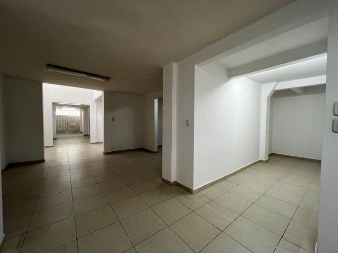 Local en Arriendo en Urbanizacion colseguros, Cali - Miniatura 2