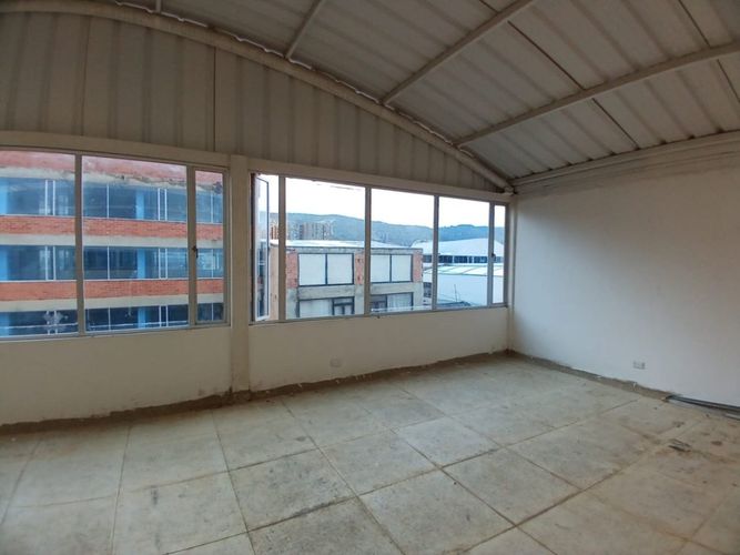 Edificio en  Arriendo en Toberin, Bogotá - Miniatura 4