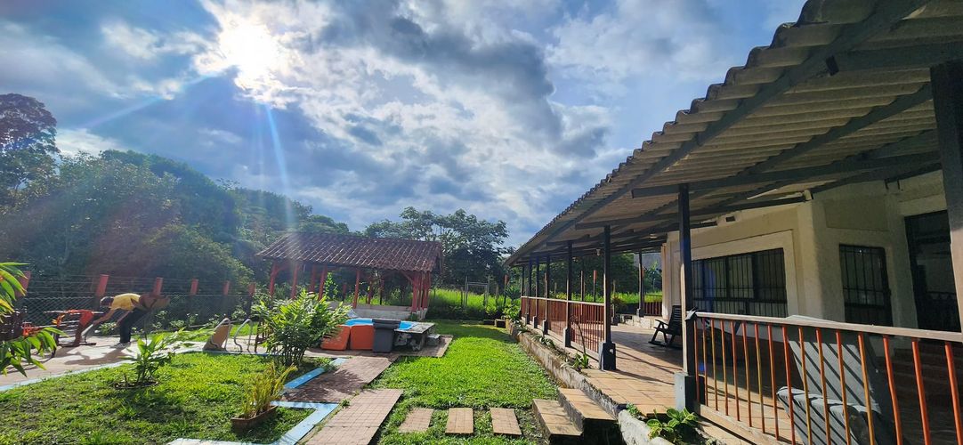 Finca en Arriendo en Circasia - Imagen 1