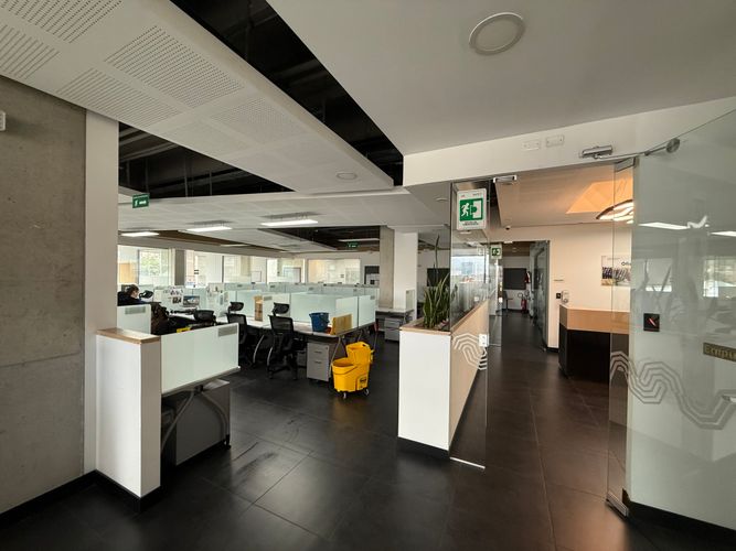 Oficina en Arriendo en El chico, Bogotá - Miniatura 5