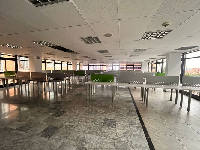 Edificio en Arriendo en Los rosales, Bogotá - Miniatura 5