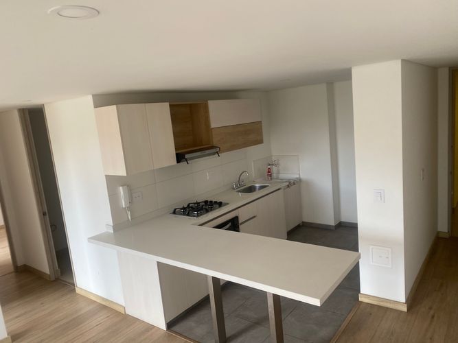 Apartamento en Arriendo en Cedritos, Bogotá - Imagen 1