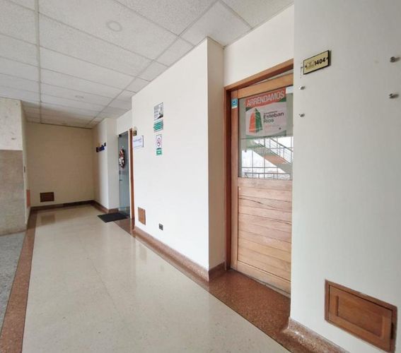 Oficina en arriendo en Centro, Bucaramanga - Miniatura 8