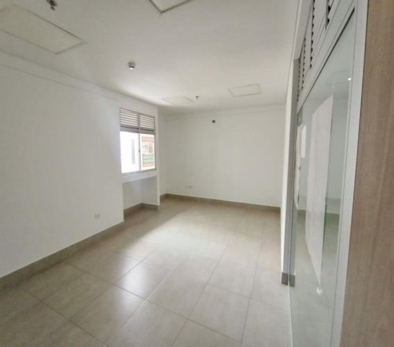 Oficina en arriendo en Floridablanca - Miniatura 6