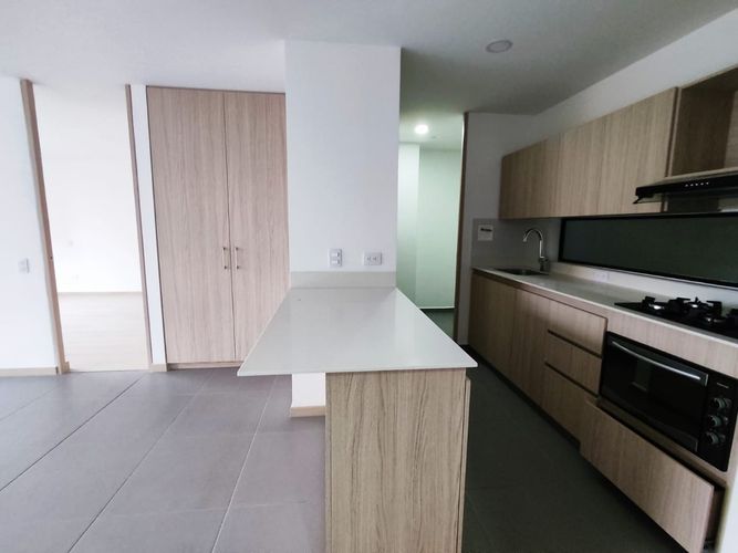 Apartaestudio en Arriendo en Loma del Escobero, Envigado - Miniatura 15