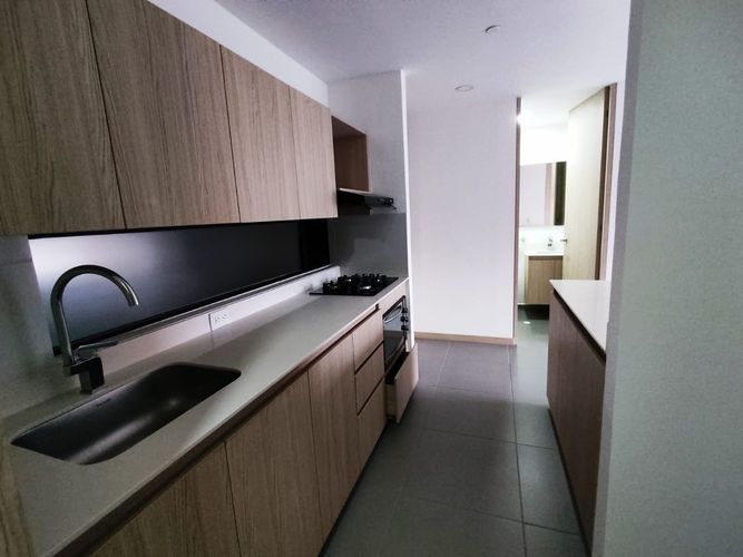Apartaestudio en Arriendo en Loma del Escobero, Envigado - Miniatura 16