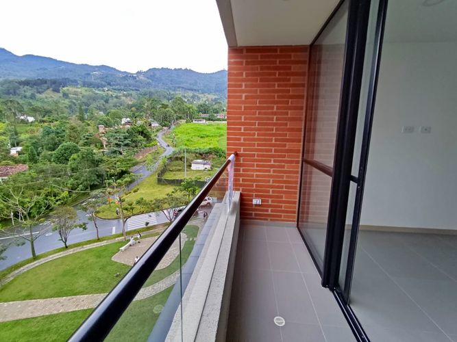 Apartaestudio en Arriendo en Loma del Escobero, Envigado - Miniatura 24