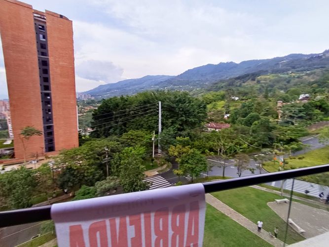 Apartaestudio en Arriendo en Loma del Escobero, Envigado - Miniatura 25