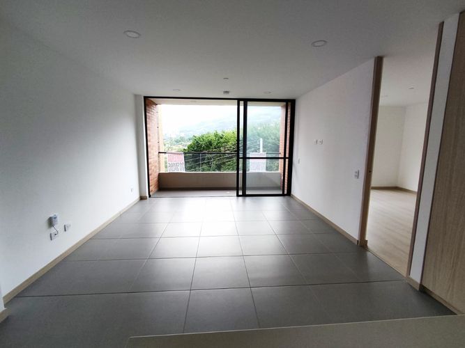 Apartaestudio en Arriendo en Loma del Escobero, Envigado - Miniatura 27