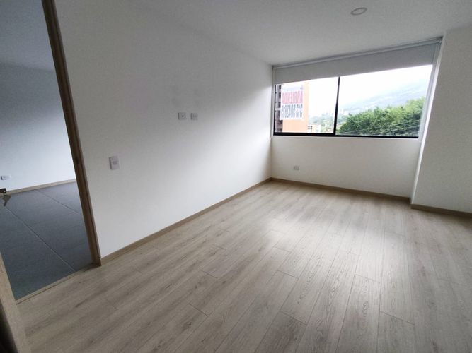 Apartaestudio en Arriendo en Loma del Escobero, Envigado - Miniatura 29