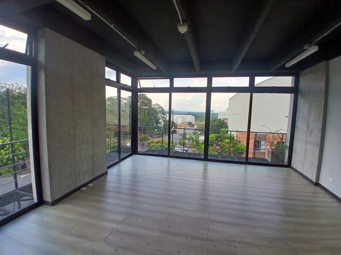 Oficina en  Arriendo en Galicia, Dosquebradas - Miniatura 3