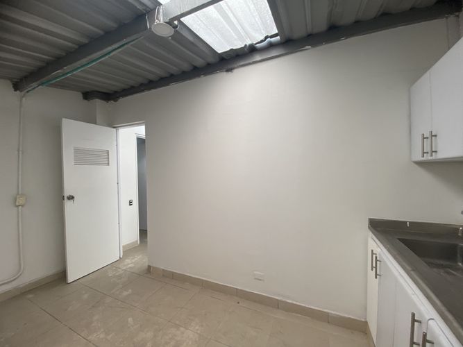 Local en Arriendo en Puente largo, Bogotá - Miniatura 4