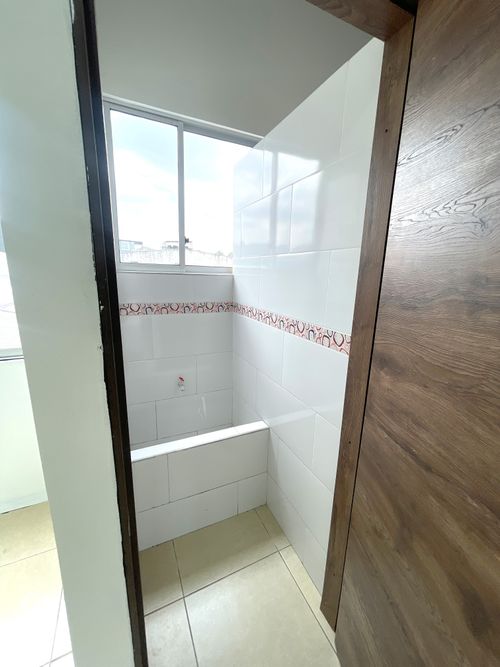 Local en Arriendo en Alamos, Bogotá - Miniatura 9