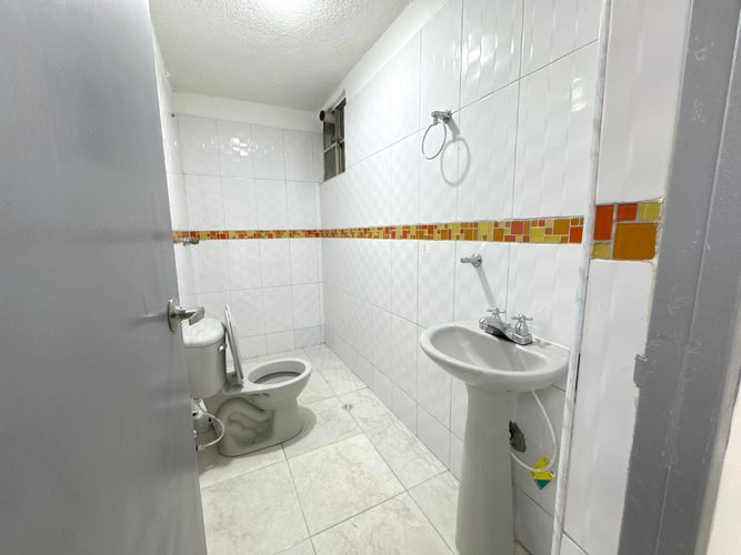 Local en Arriendo en Bavaria, Bogotá - Miniatura 10