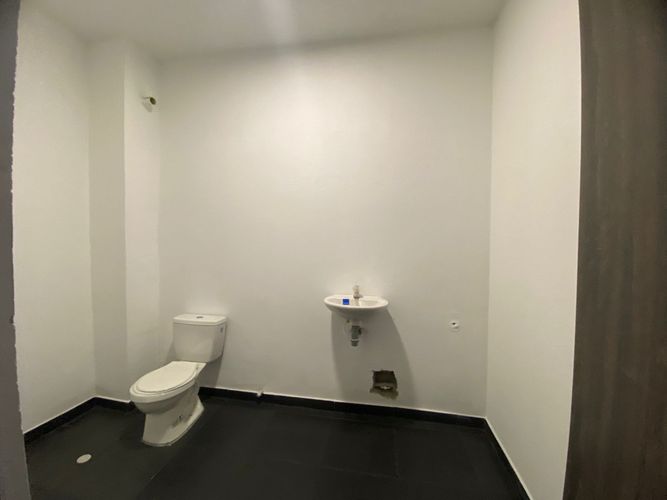 Local en Arriendo en Chico norte, Bogotá - Miniatura 11
