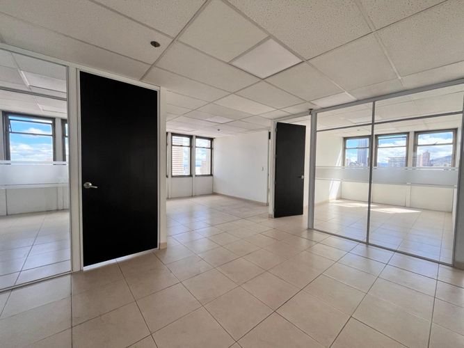 Oficina en Arriendo en Las nieves, Bogotá - Miniatura 2
