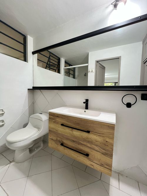 Oficina en Arriendo en Medellín - Miniatura 14