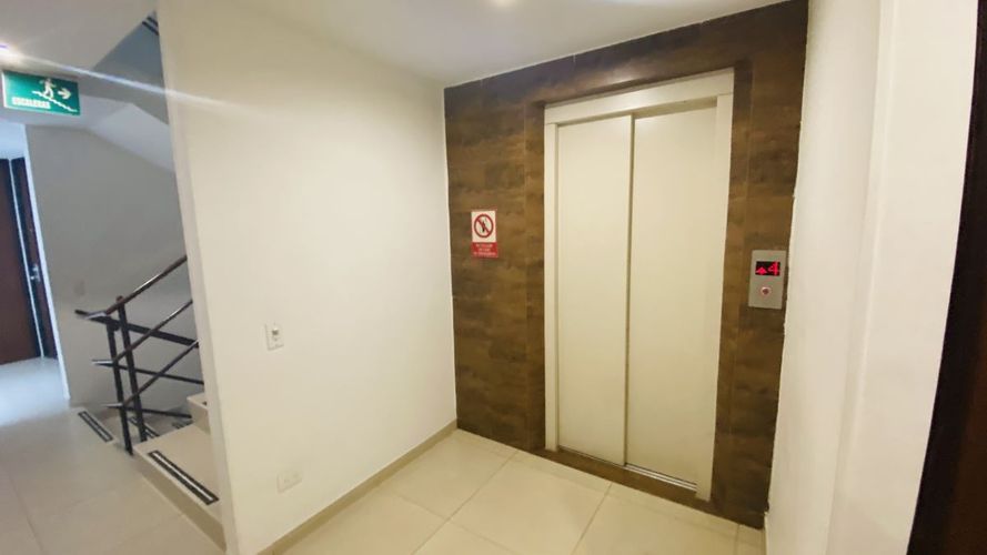 Oficina en Arriendo en Ilarco, Bogotá - Miniatura 6