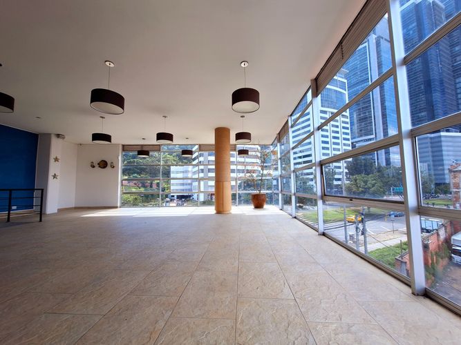 Edificio en  Arriendo en Barrancas Norte, Bogotá - Miniatura 4