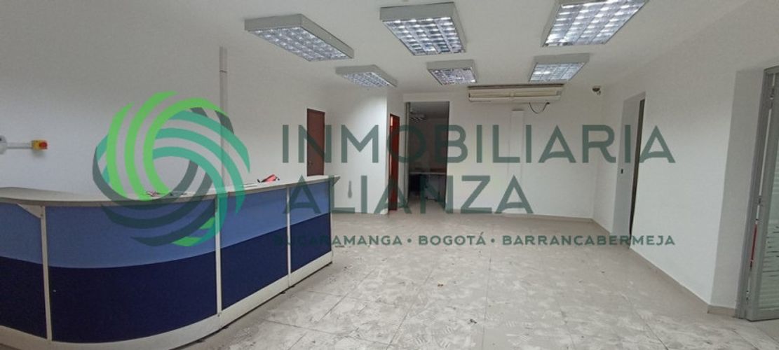 Edificio en arriendo en Antonia santos centro, Bucaramanga - Miniatura 2