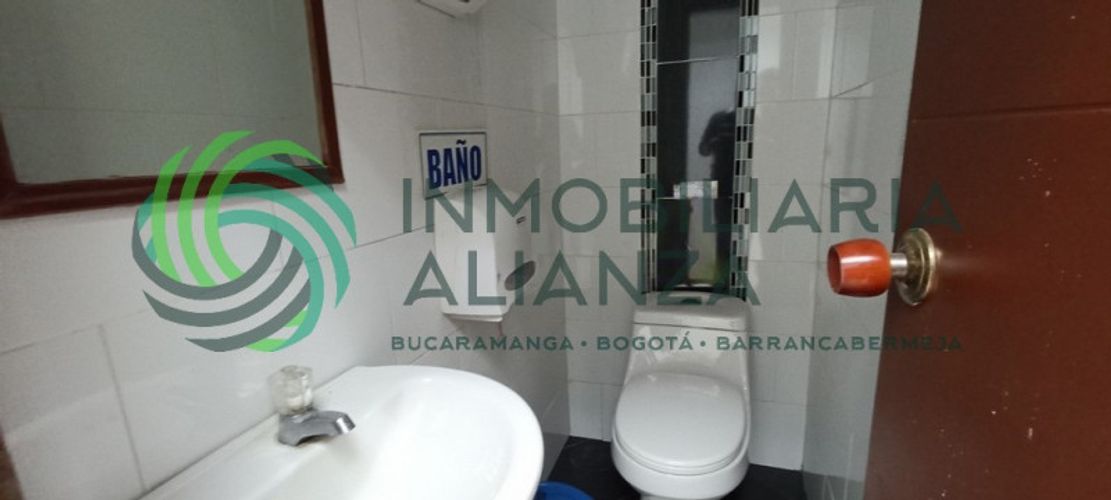Edificio en arriendo en Antonia santos centro, Bucaramanga - Miniatura 9