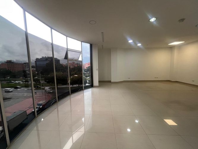 Edificio en Arriendo en Estoril, Bogotá - Imagen 1