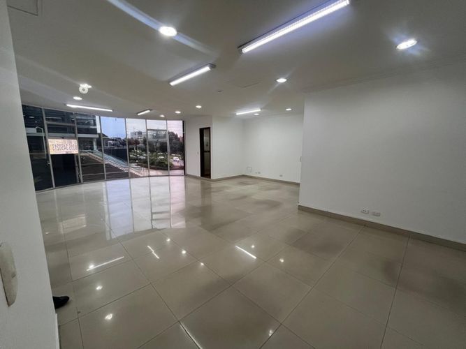 Edificio en Arriendo en Estoril, Bogotá - Miniatura 2
