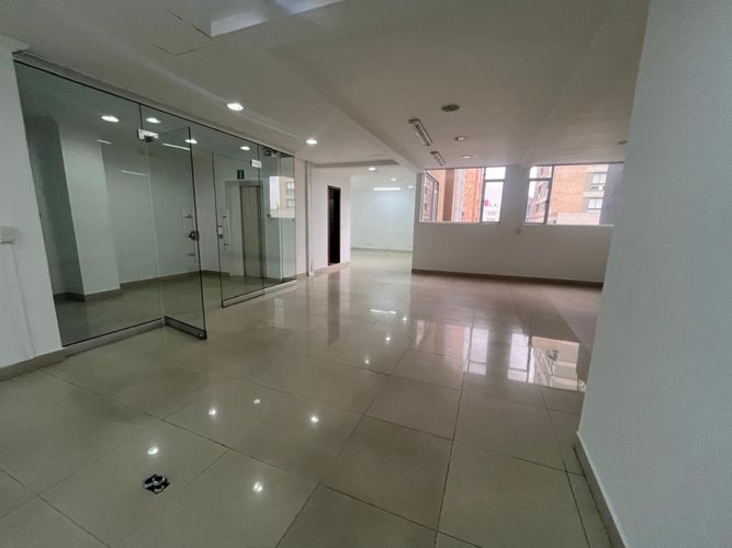 Edificio en Arriendo en Estoril, Bogotá - Miniatura 13