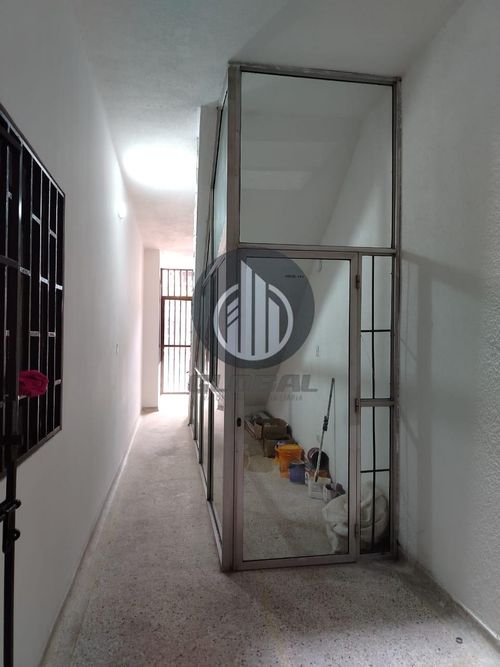Edificio en Arriendo en 12 de Octubre, Bucaramanga - Miniatura 3