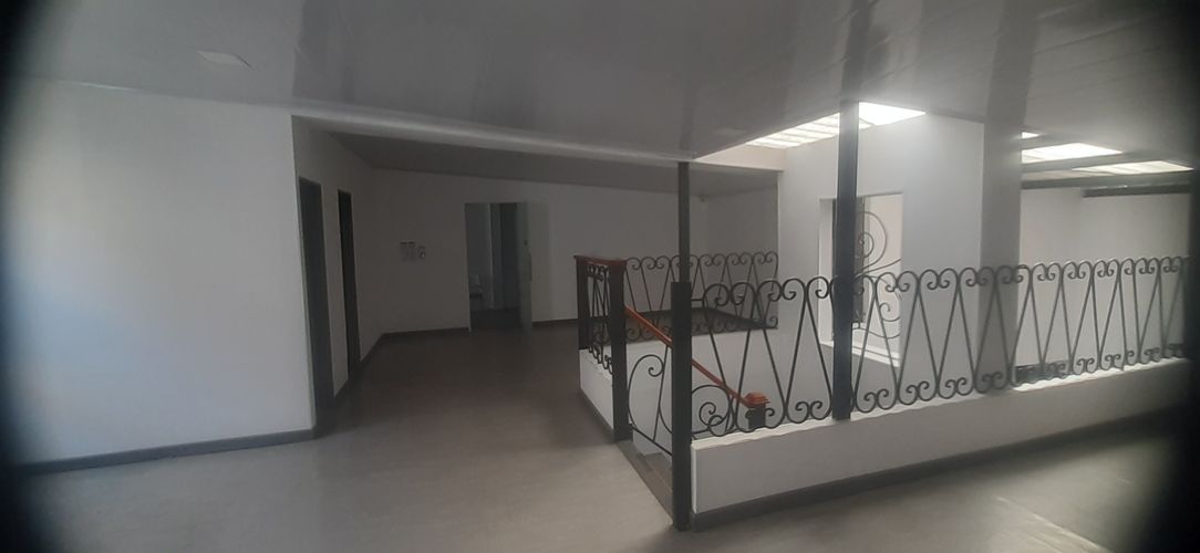 Edificio en Arriendo en Versalles - Miniatura 4