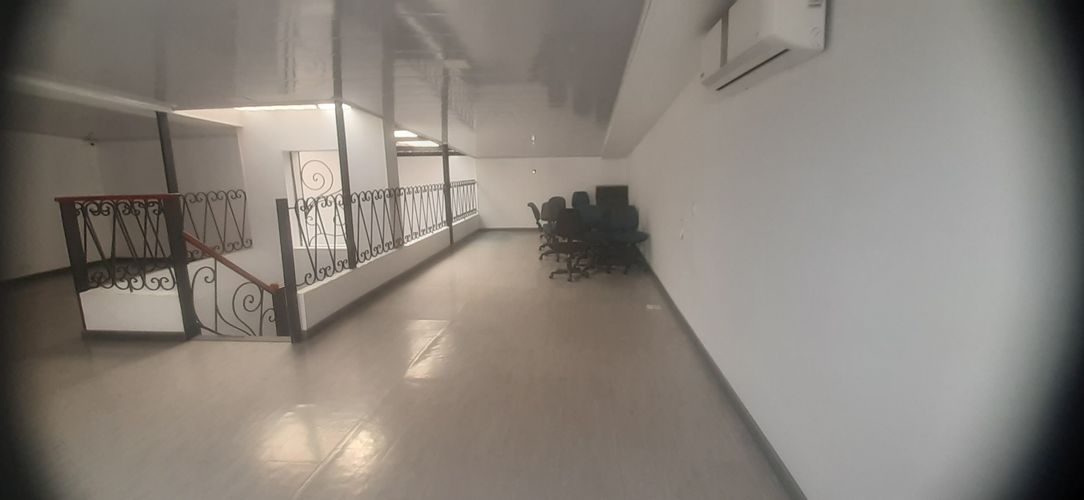 Edificio en Arriendo en Versalles - Miniatura 9
