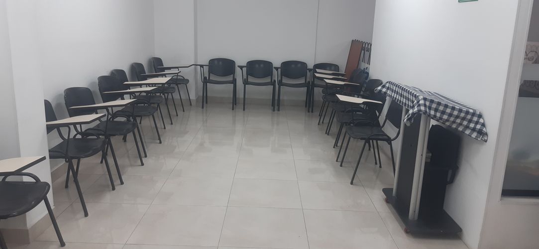 Edificio en Arriendo en Versalles - Miniatura 26