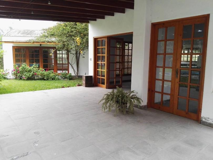 Alquiler De Casa De Campo En Pachacamac De 2,500 M2. Ref