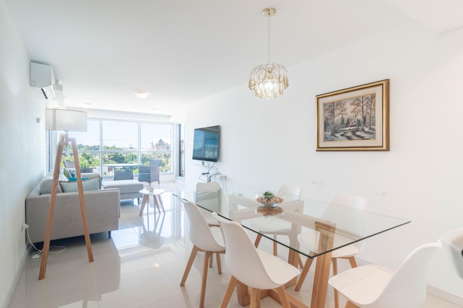 Venta Apartamento 2 Dormitorios y Dependencia Playa Brava, Punta del Este - Ansicht 6
