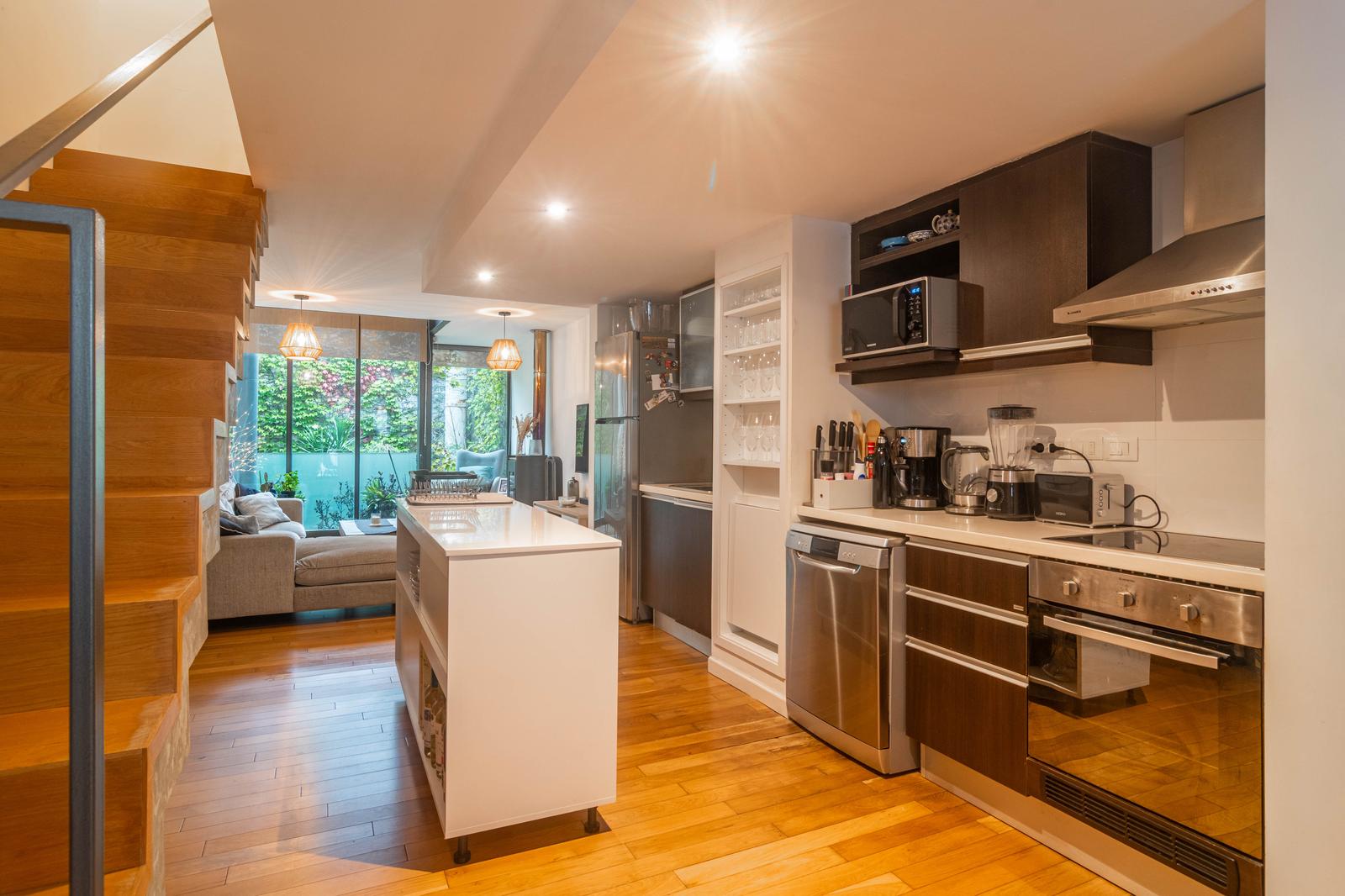 Apartamento Triplex 2 dormitorios 2 baños con parrillero - Widok 3