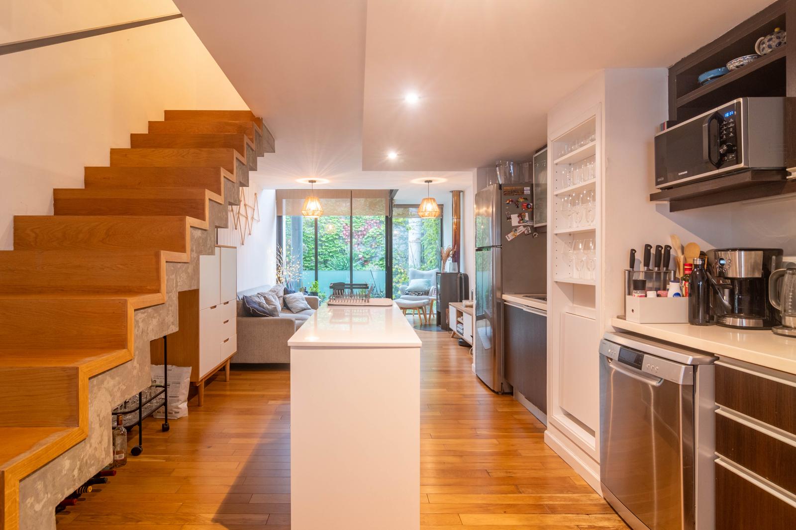 Apartamento Triplex 2 dormitorios 2 baños con parrillero - Widok 4