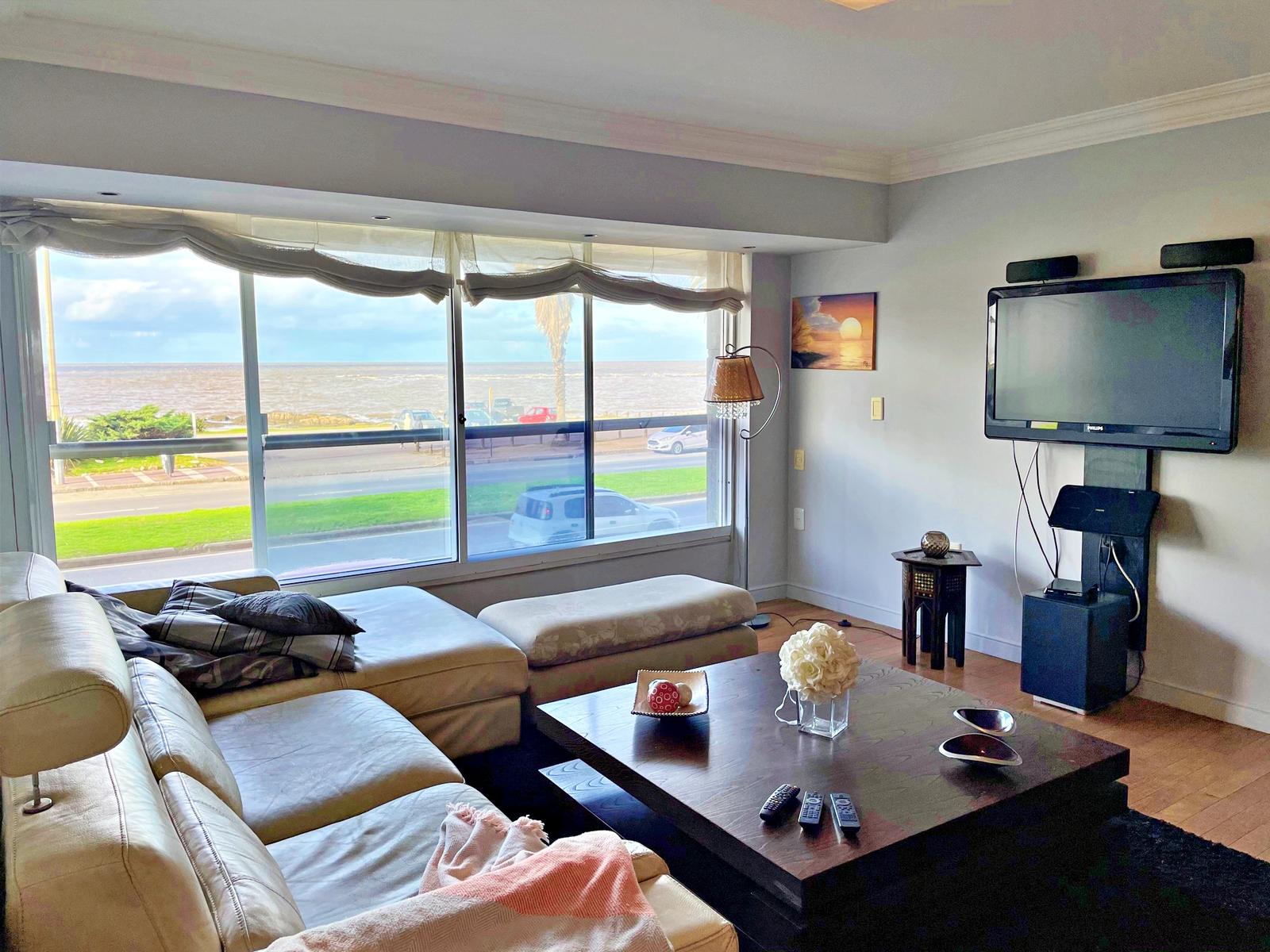 Venta de apartamento 3 dormitorios y servicio en Punta Carretas con renta - Widok 3