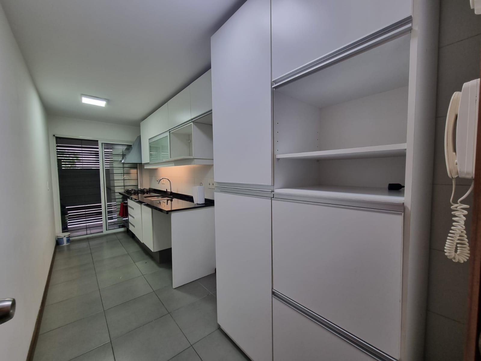 Villa Biarritz. 2 dormitorios, 2 baños, garaje, amenities. - Mehr