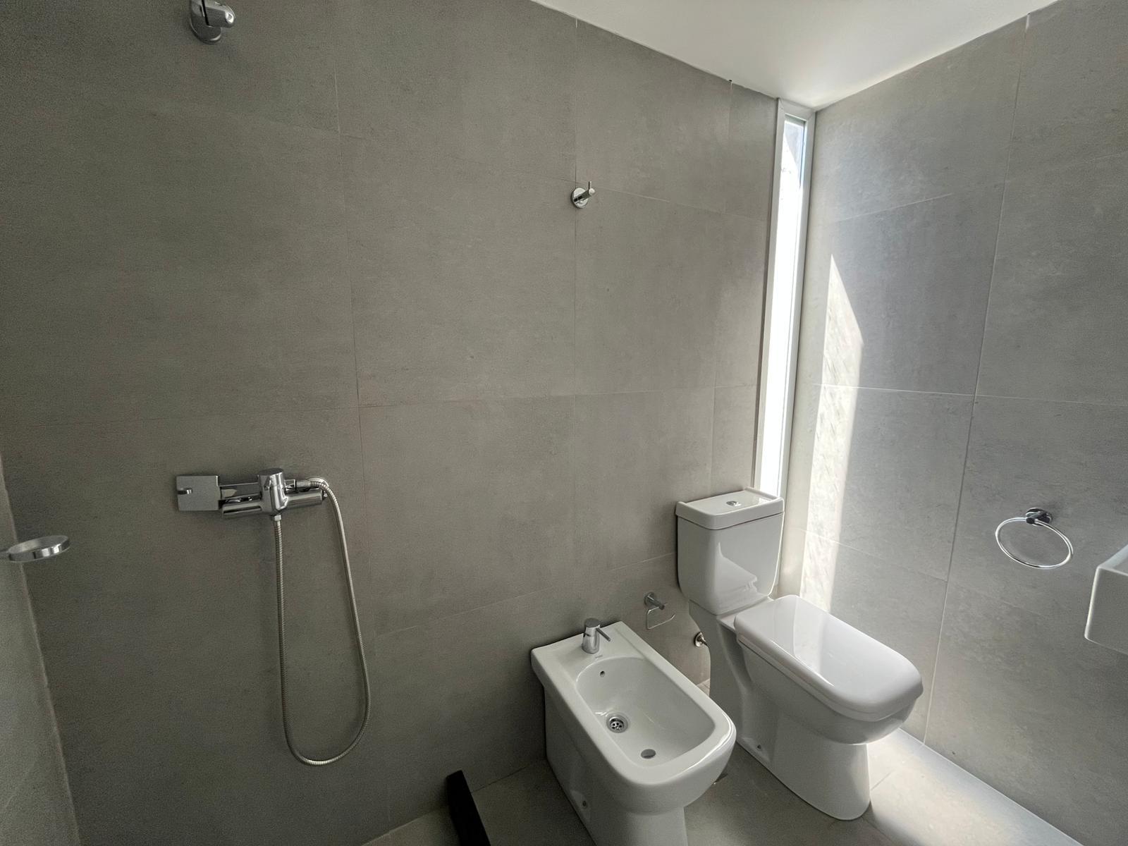 VENTA | APARTAMENTO DE UN DORMITORIO CON PARRILLERO EN PISO 10 - CENTRO - Ansicht 5