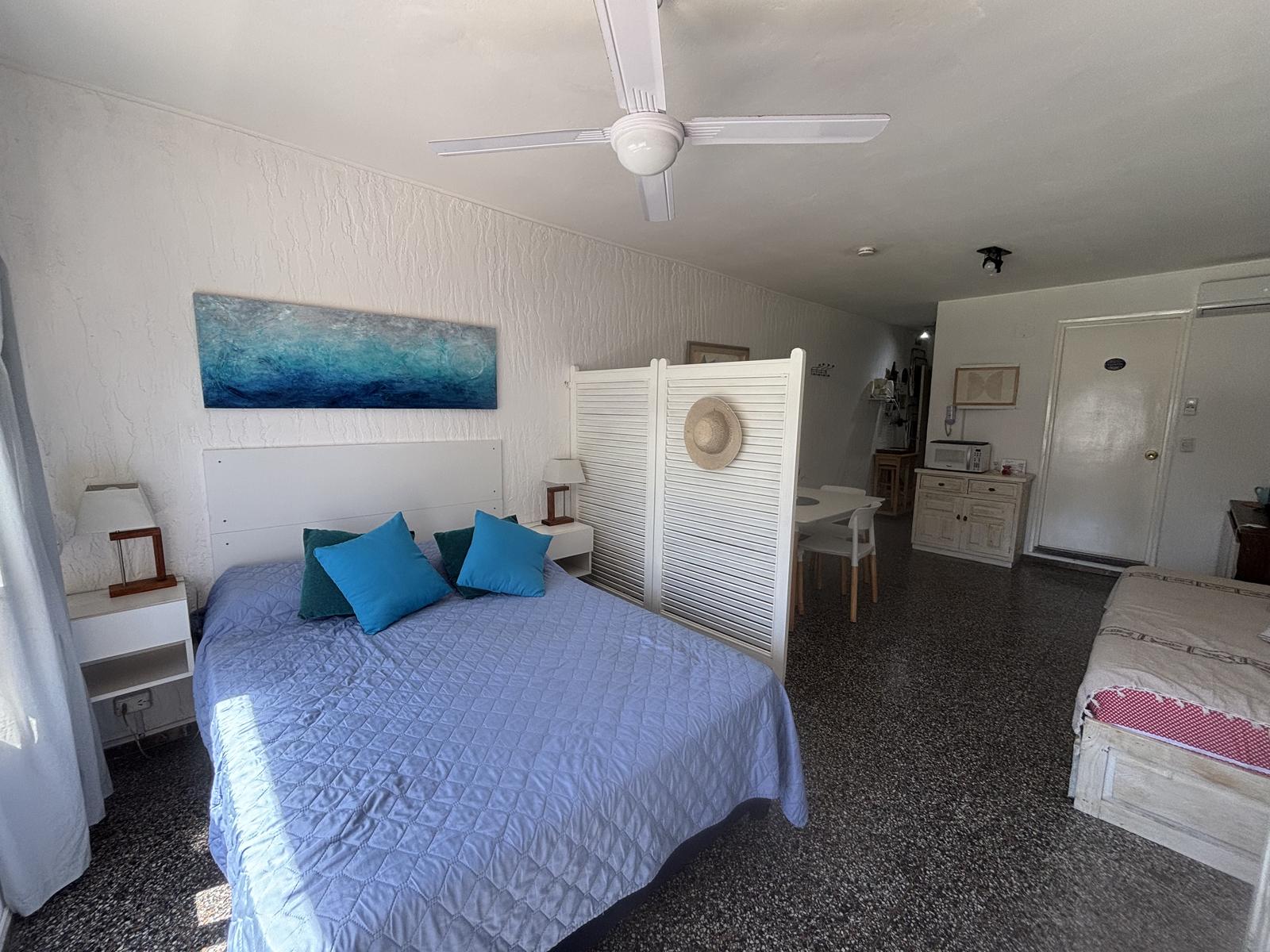 Apartamento en Playa Mansa. Primera linea. Parada 3 - Ansicht 3