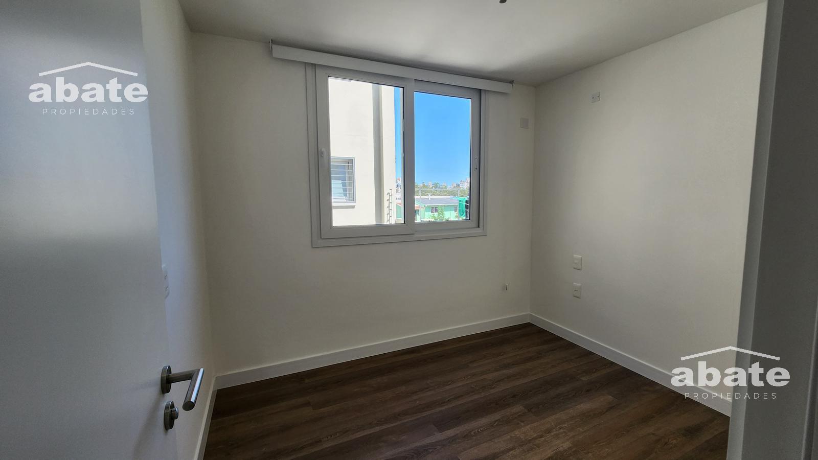 Venta apartamento 2 dormitorios en Malvín. Estrena ya! - Mehr