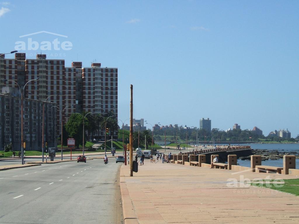 Venta apartamento de Monoambiente en Barrio Sur - Más