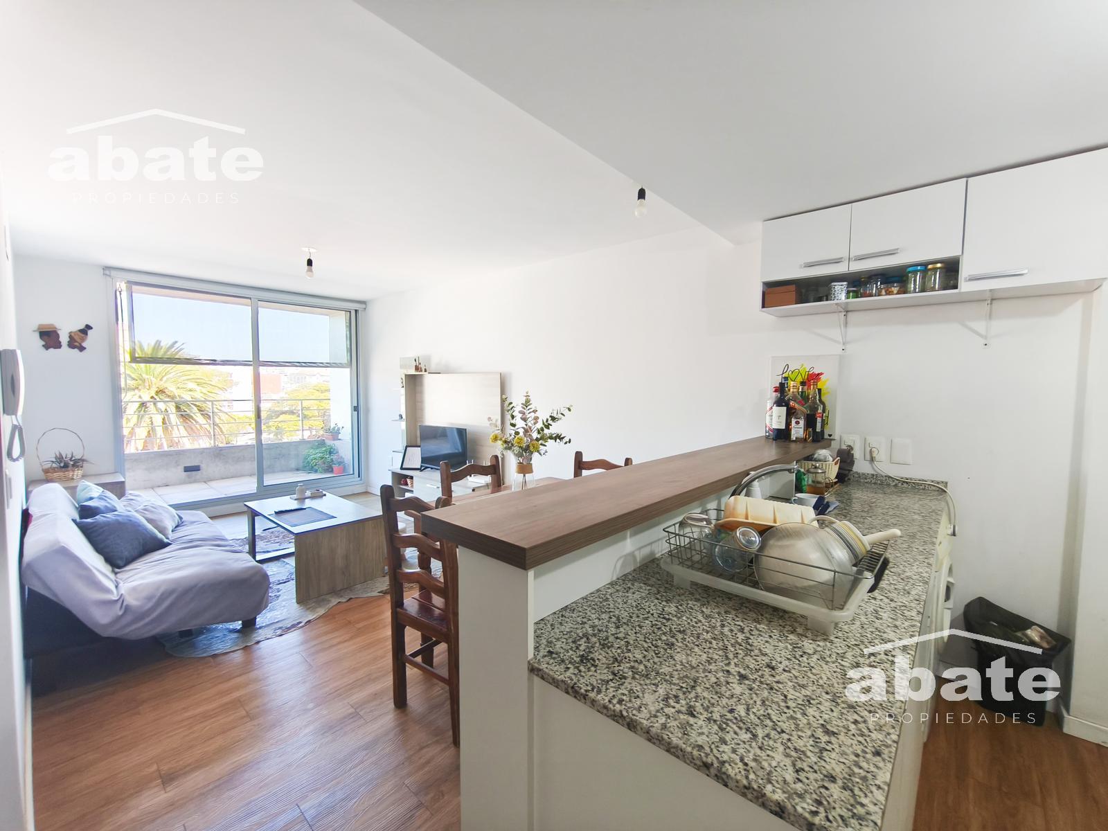 Venta Apartamento 2 dormitorios. Piso 5. Luminoso. - Widok 2